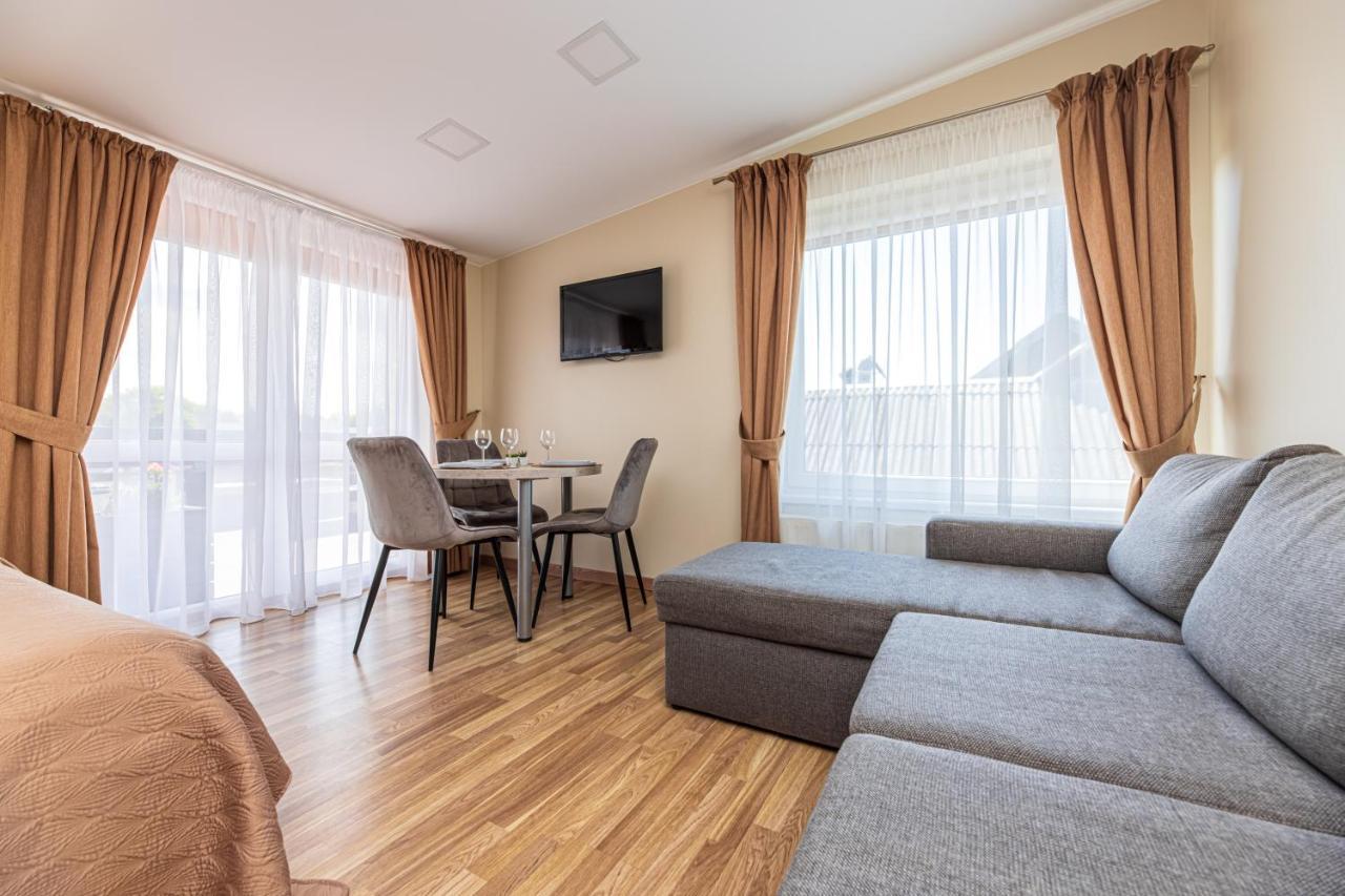 פלאנגה Palangos Vila Apartments מראה חיצוני תמונה