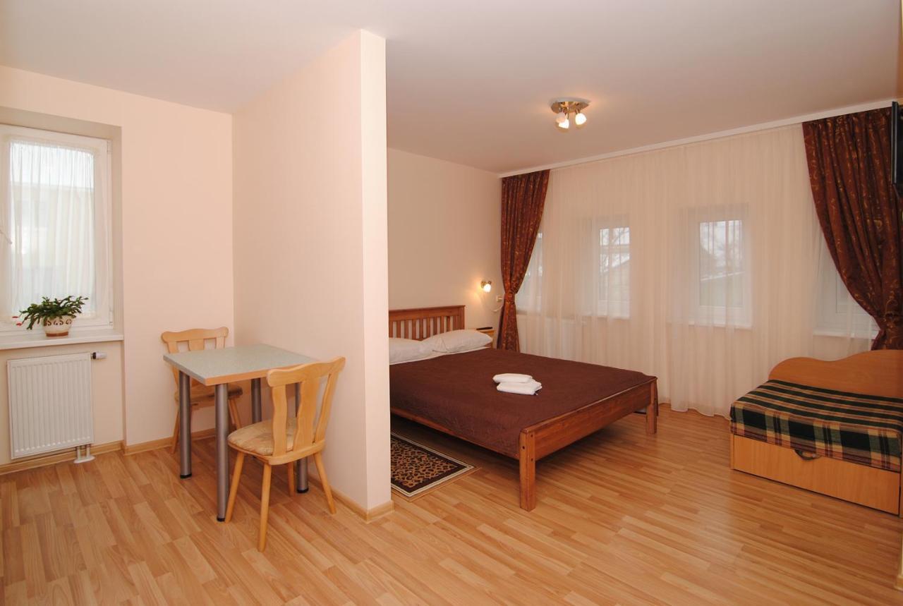 פלאנגה Palangos Vila Apartments מראה חיצוני תמונה