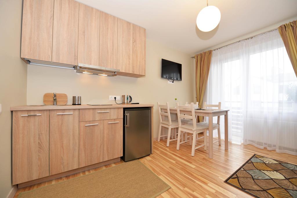 פלאנגה Palangos Vila Apartments חדר תמונה