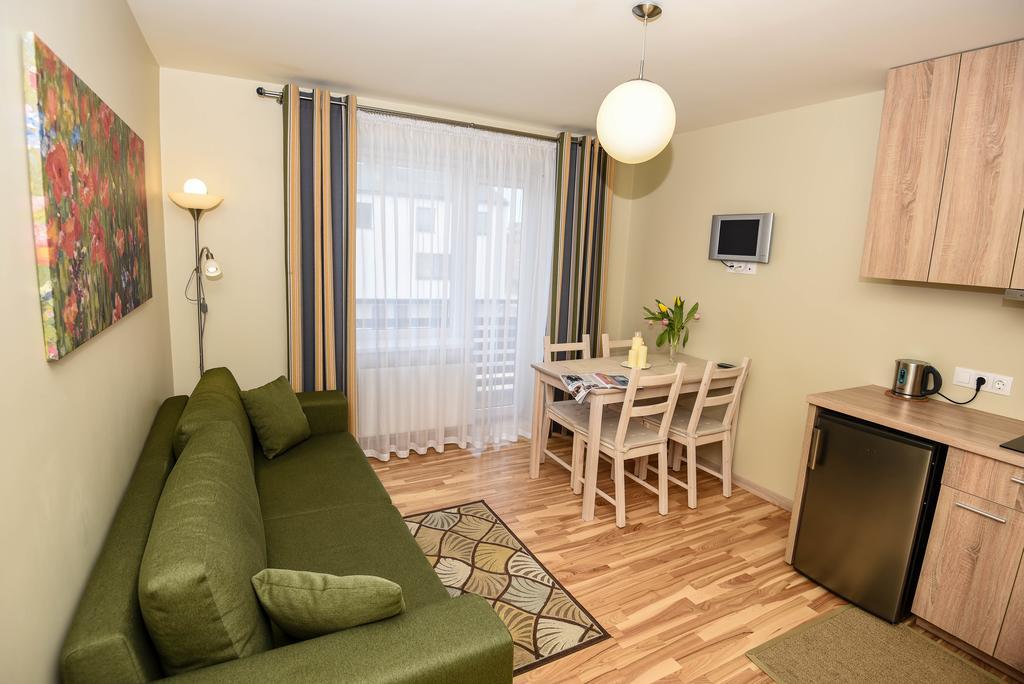 פלאנגה Palangos Vila Apartments מראה חיצוני תמונה