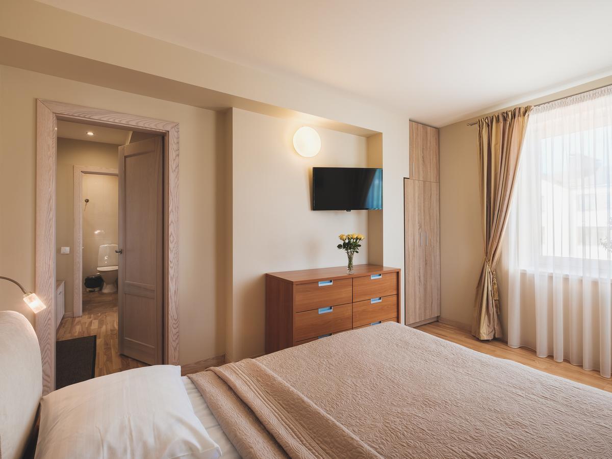 פלאנגה Palangos Vila Apartments מראה חיצוני תמונה