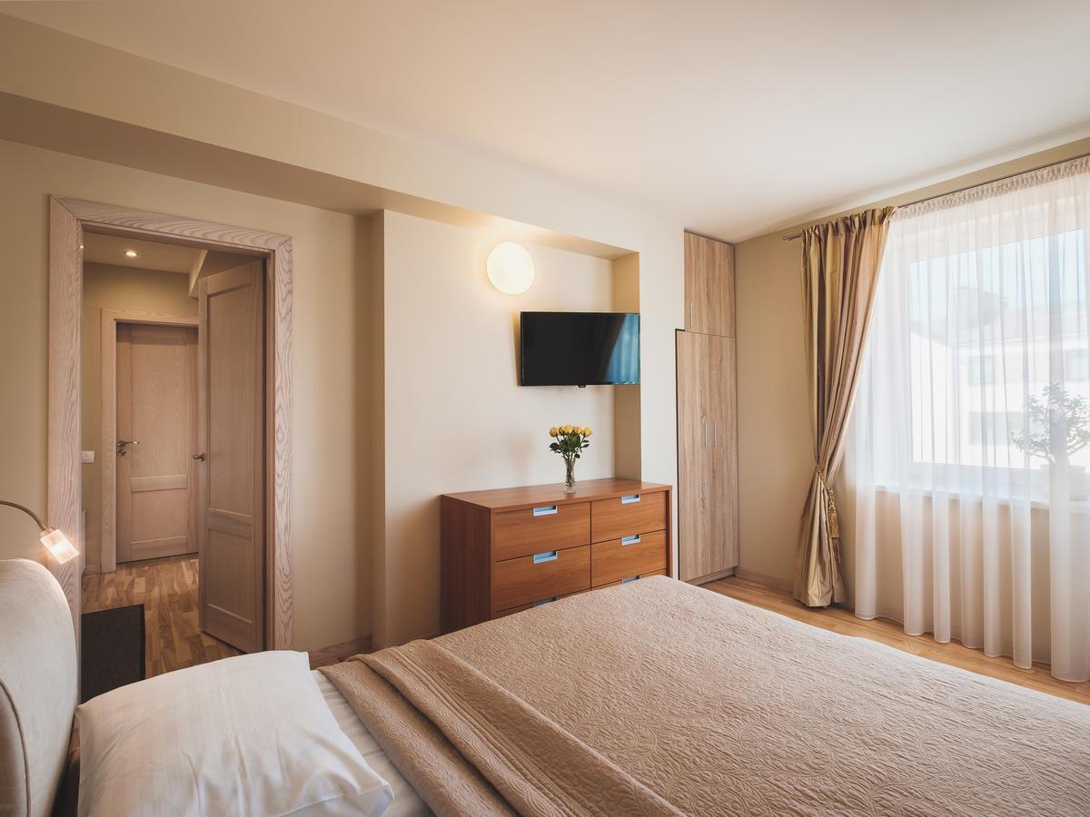 פלאנגה Palangos Vila Apartments מראה חיצוני תמונה